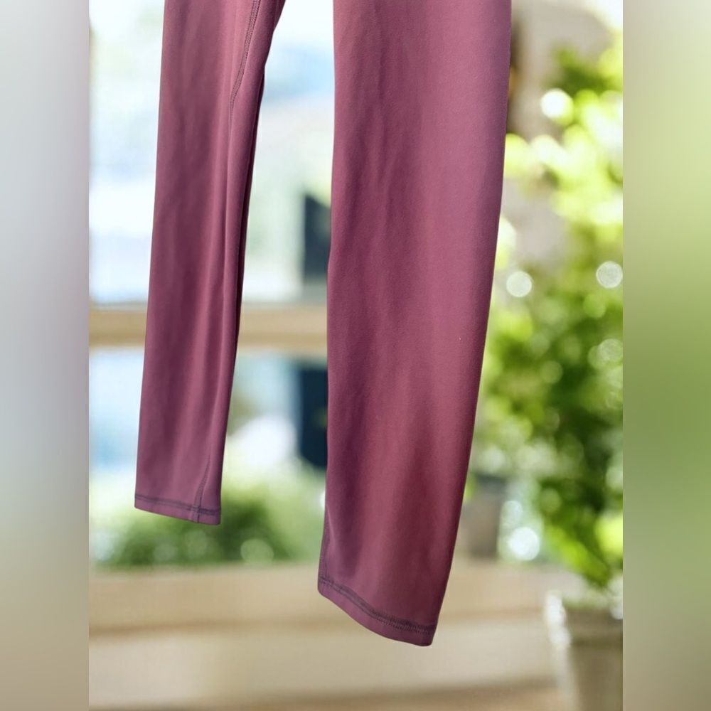 Varley Performance First Var Tech Leggings Size S - image 3